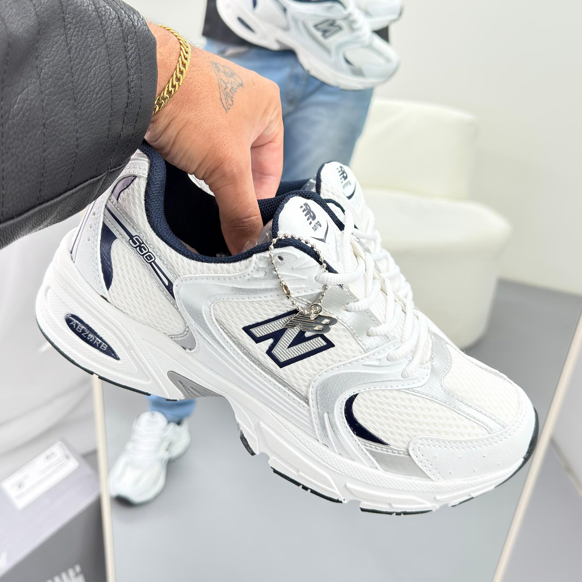 Tênis NB 530