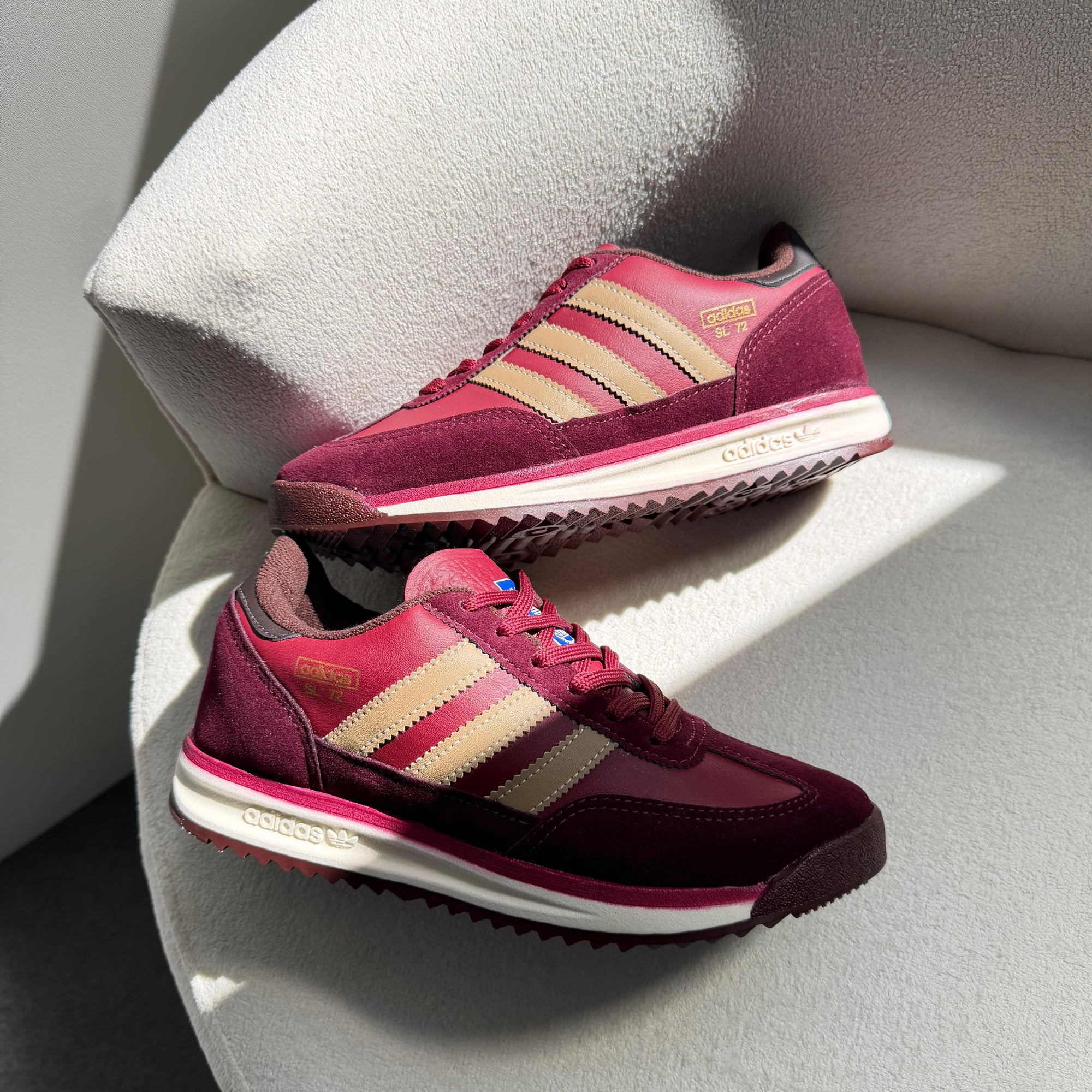 TÊNIS Adidas SL 72