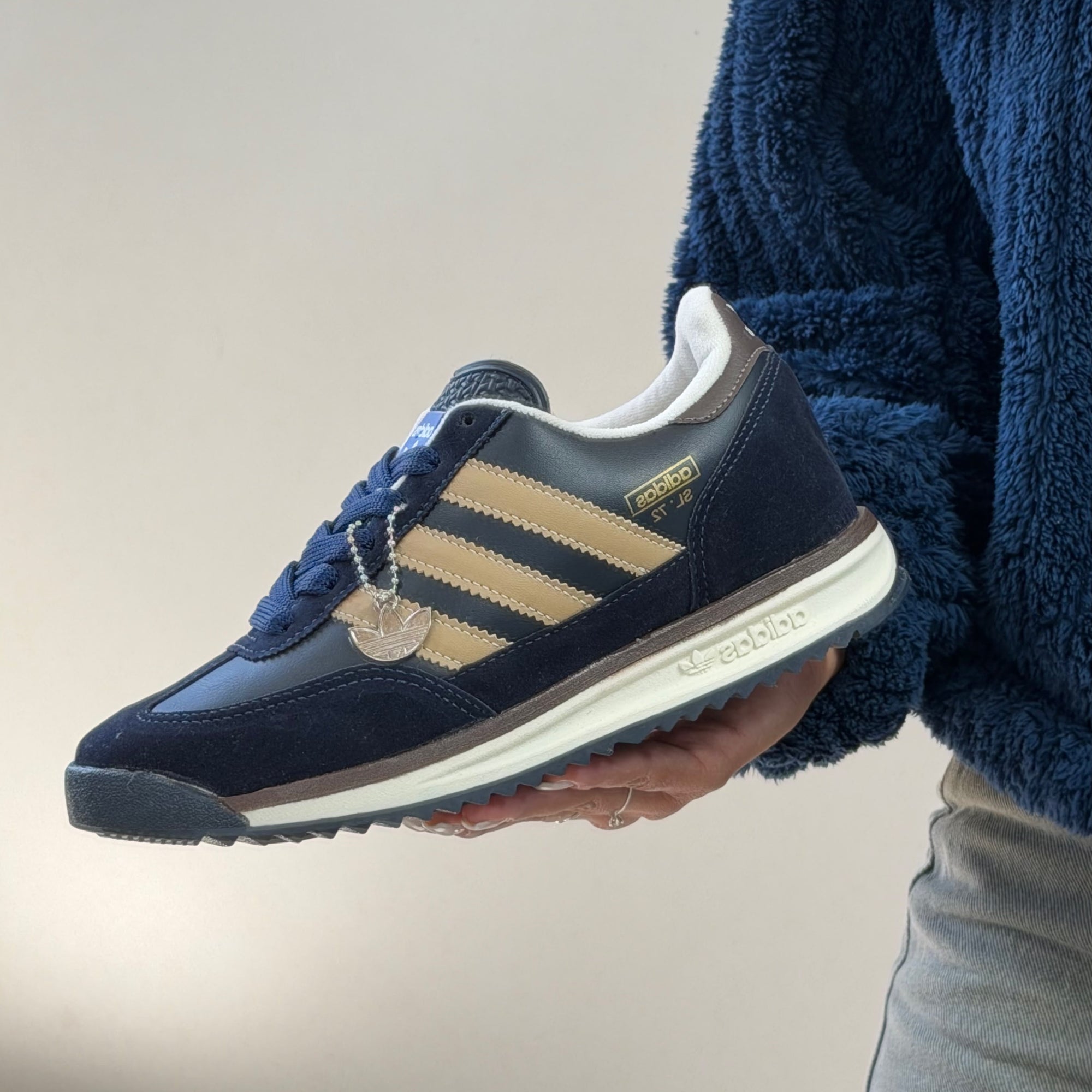 TÊNIS Adidas SL 72