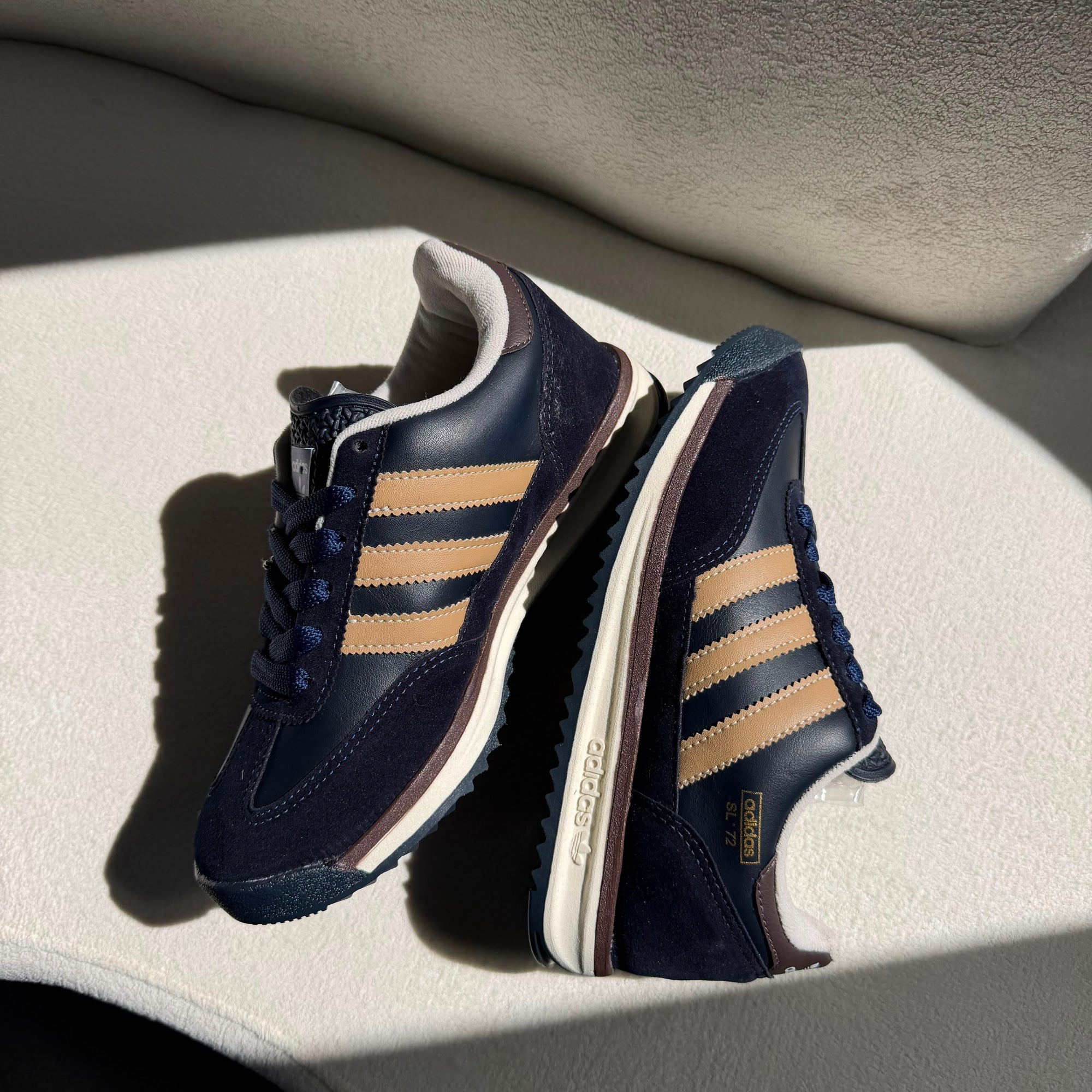 TÊNIS Adidas SL 72