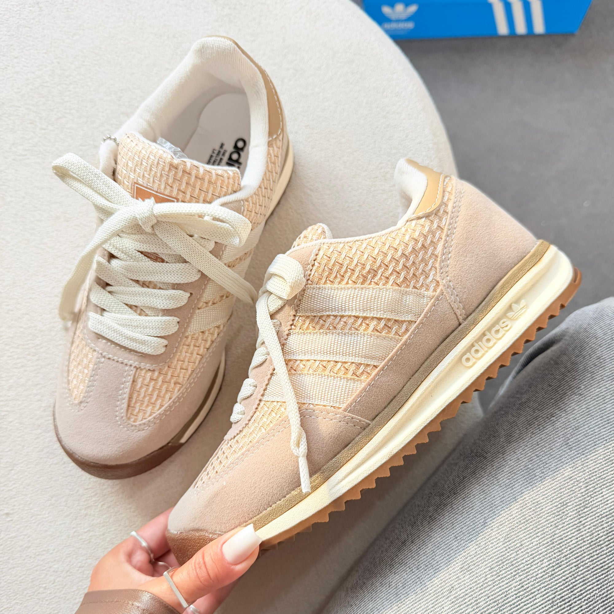 TÊNIS Adidas SL 72