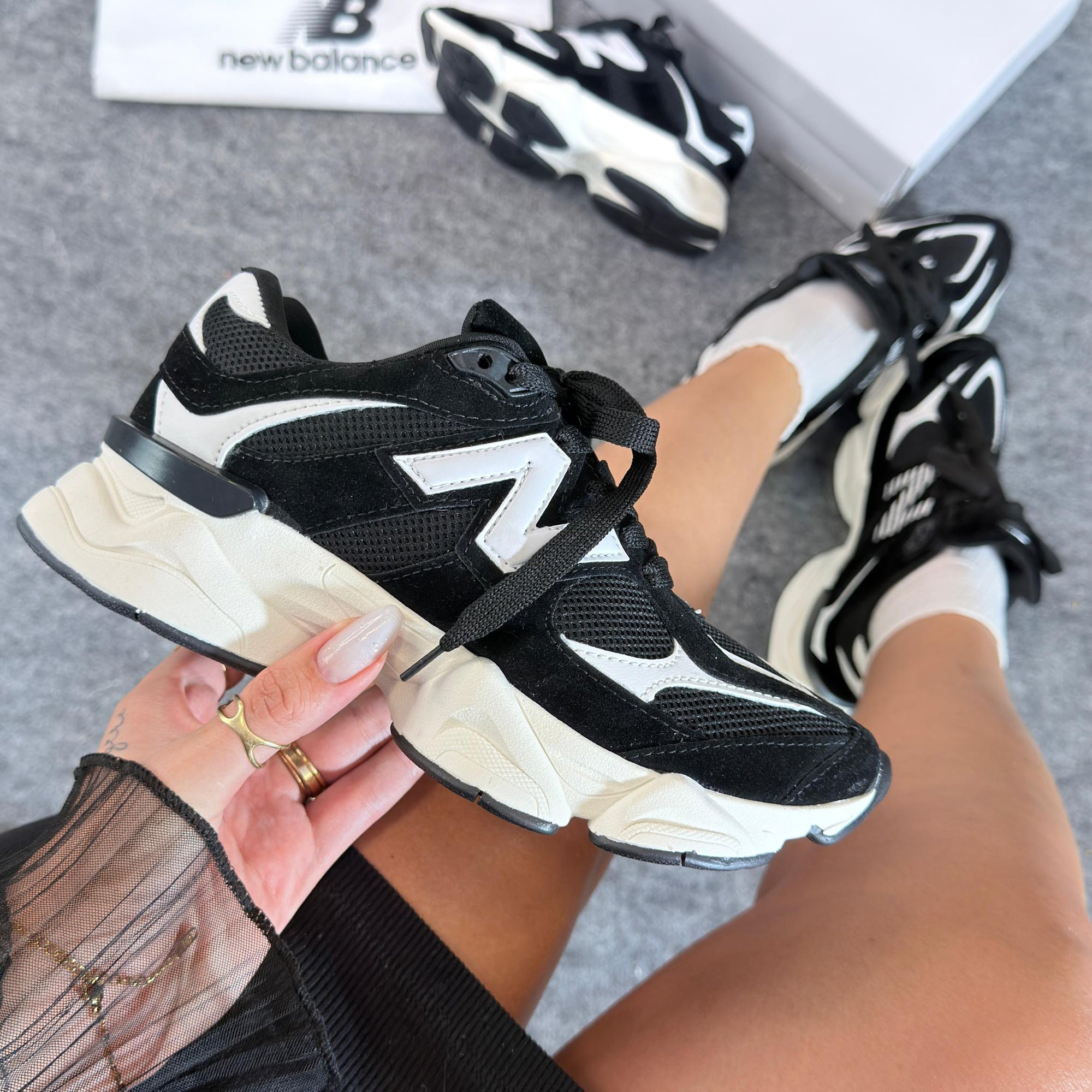 Tênis NB 9060 Basic