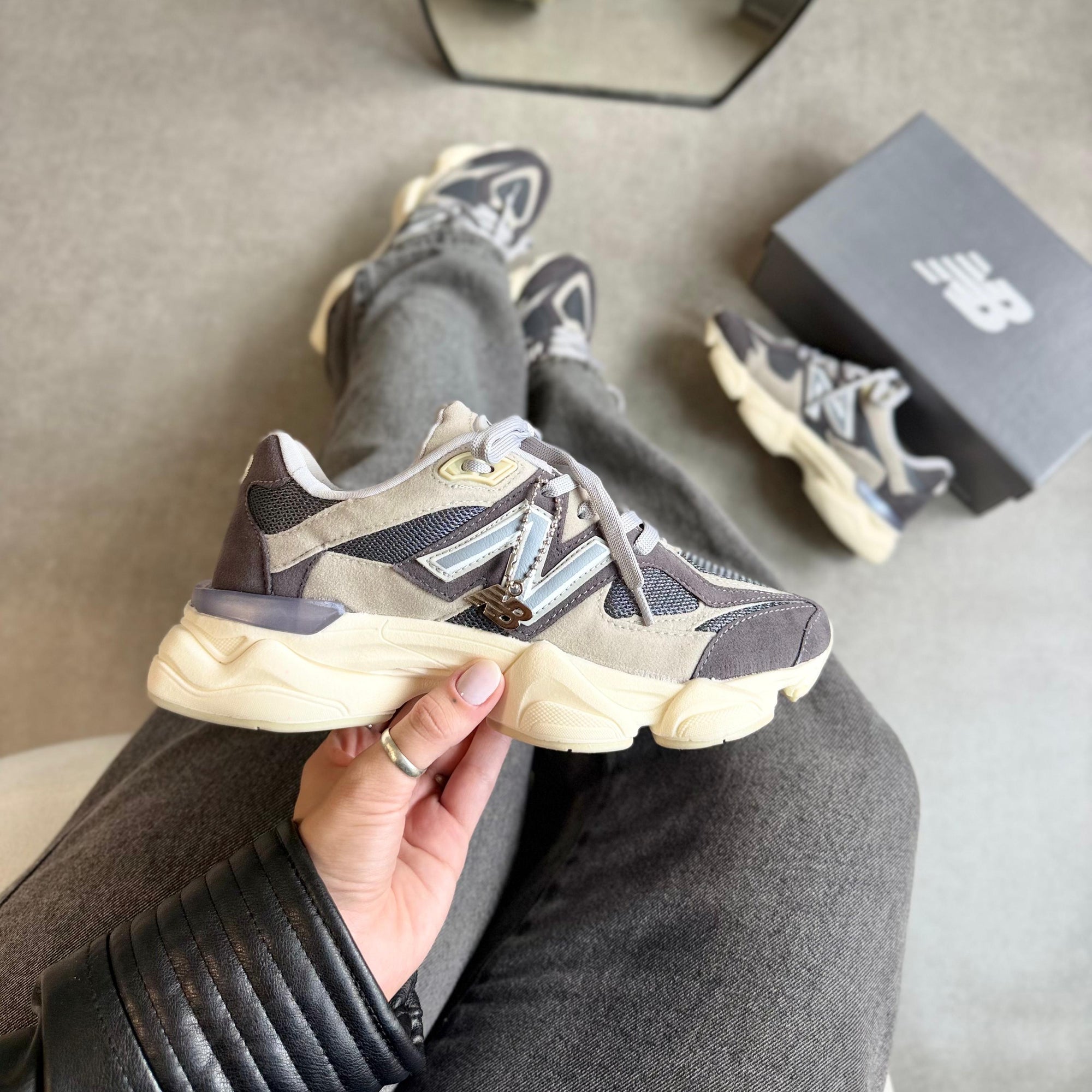 Tênis NB 9060 Basic