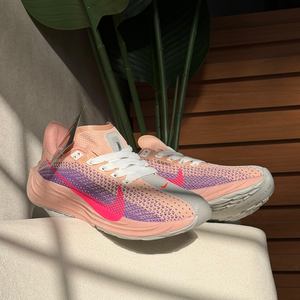 Tênis NK Pegasus Plus